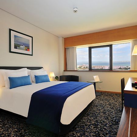 รามาดา บาย วินด์แฮม ลิสบอน Hotel ภายนอก รูปภาพ